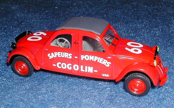 Citroën 2 CV Cogolin